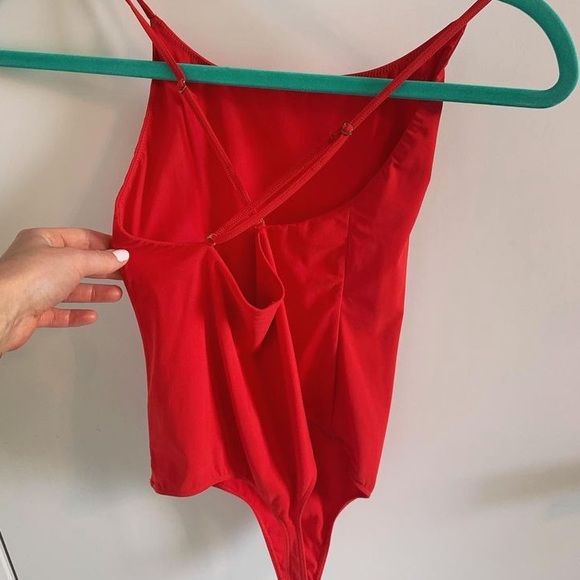Aritzia Strappy Back Bodysuit in Red - Picture 2 of 2